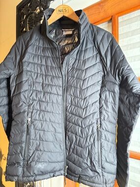 Lightweight Quilted Black Jacket -Colombia